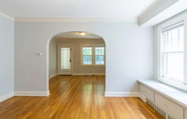 Building Photo - Charming Bungalow near KU Med