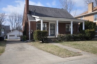Building Photo - 412 Pyke Rd