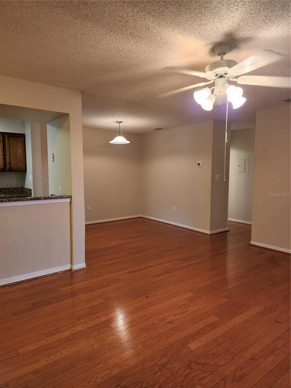 Building Photo - 181 Waterfall Way