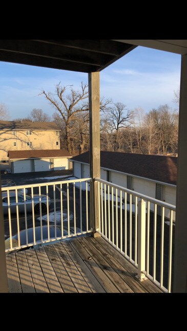 Building Photo - 600 Squaw Creek Dr