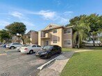 Foto principal - 2421 NW 96th Ter