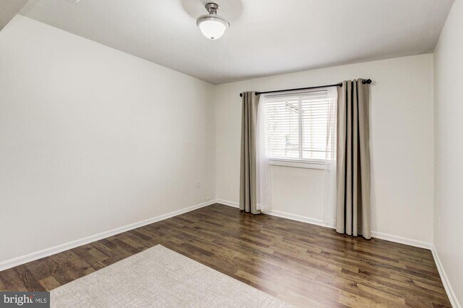 Foto del edificio - 11508 Bucknell Dr