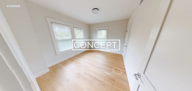 Foto del edificio - 208-210 Banks St. Unit 3CP