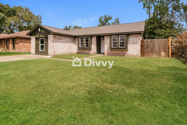 Building Photo - 742 Branding Iron Ln, Houston, TX 77060