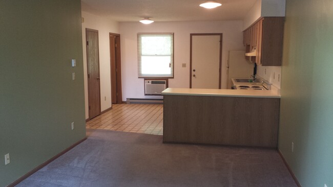 Foto del edificio - 647 Pebble Place Dr