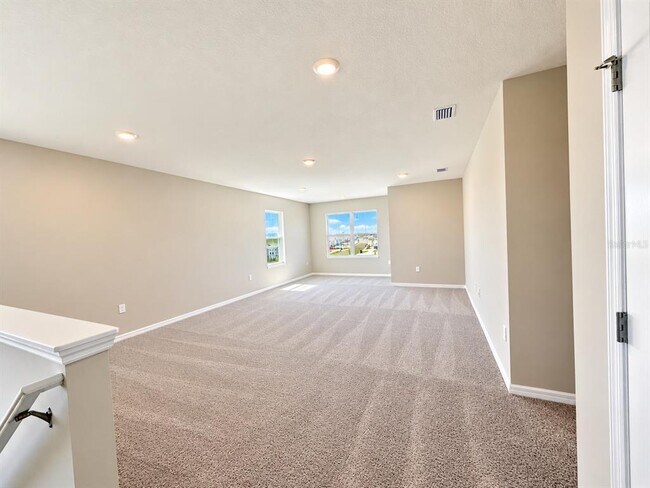 Building Photo - 10669 Bridgegate Hts Lp
