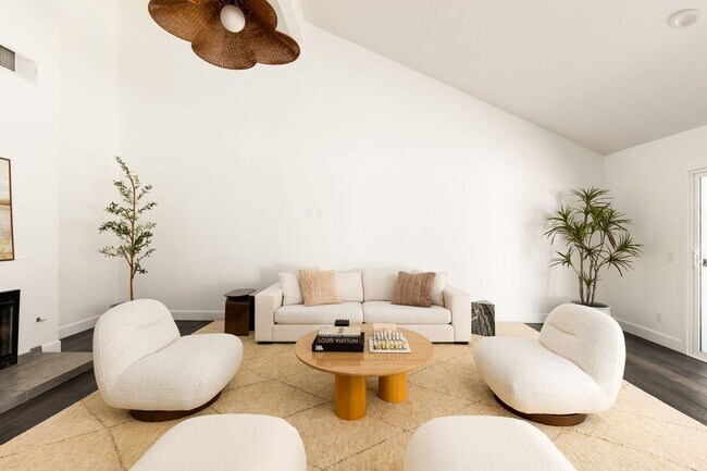 Foto del edificio - 23296 Park Ensenada