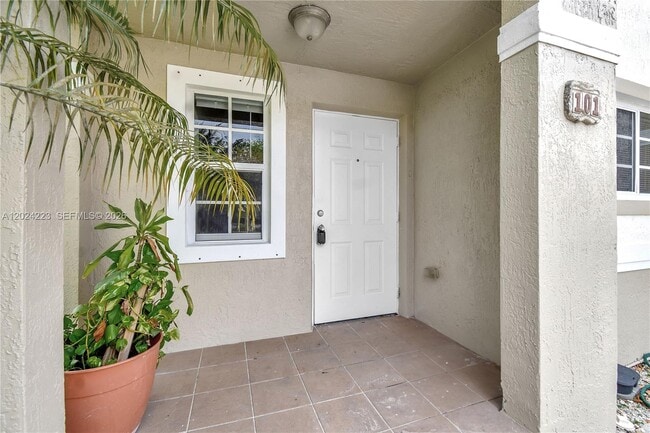 Building Photo - 13958 SW 260th St