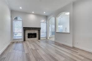 Foto del edificio - 3867 Ridgelake Ct