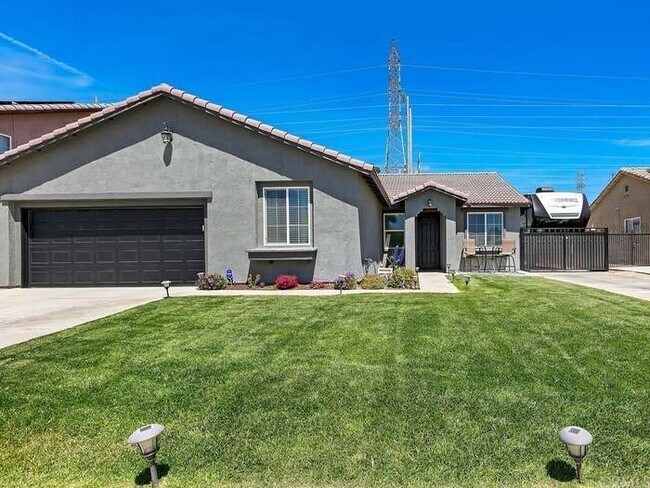 Foto del edificio - 12833 Biscayne Ave