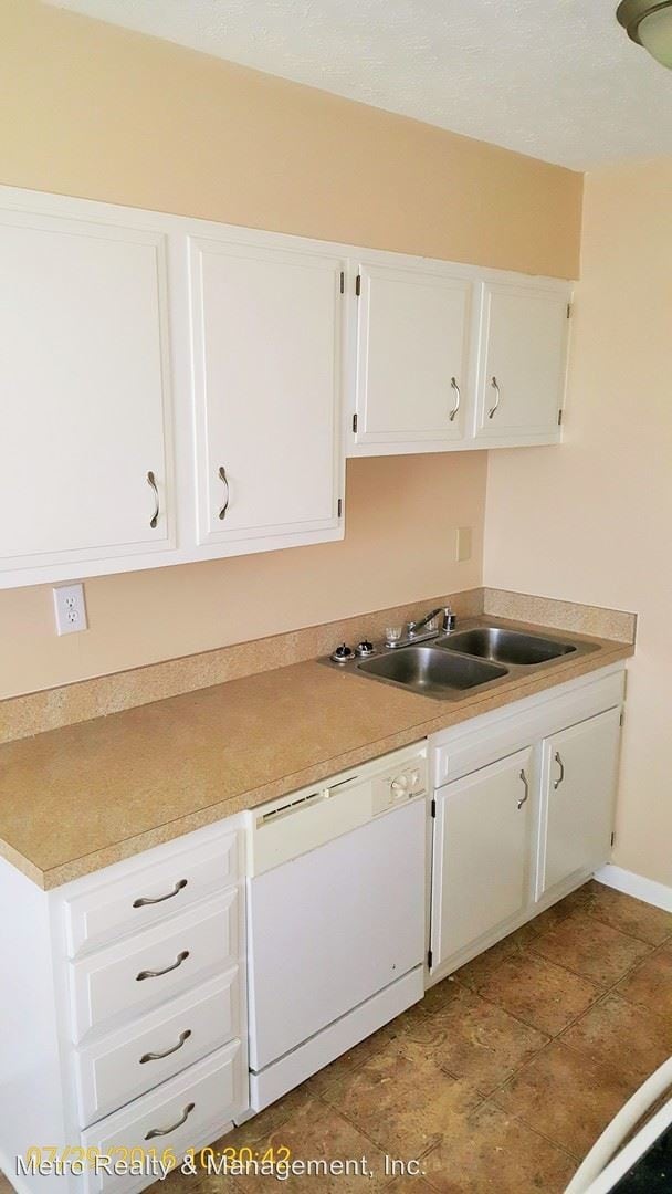 Foto del edificio - 3112 Springfield Dr