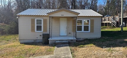 Building Photo - 500 Dogwood