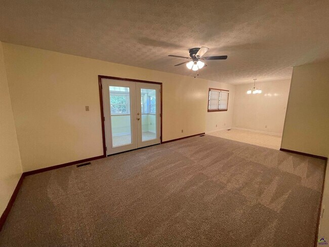 Foto del edificio - 125 Briarcliff Rd