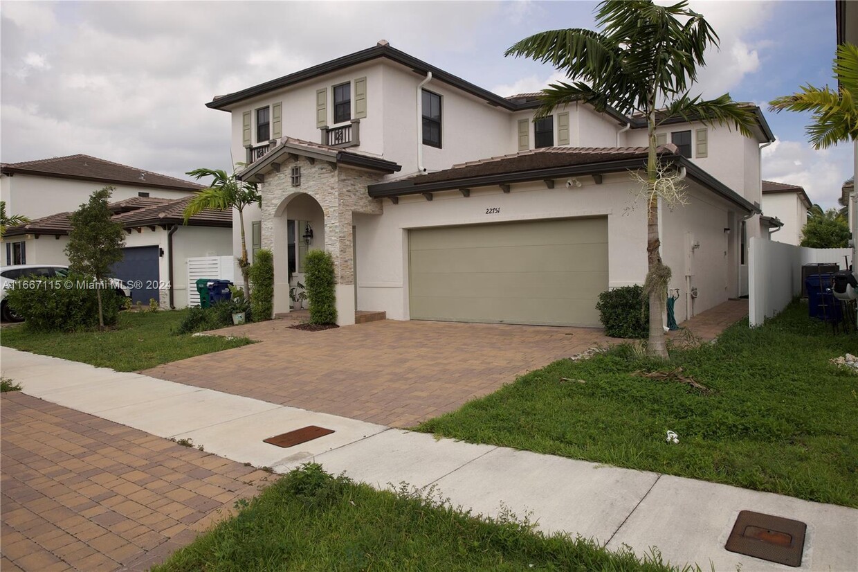 Foto principal - 22751 SW 131st Ave