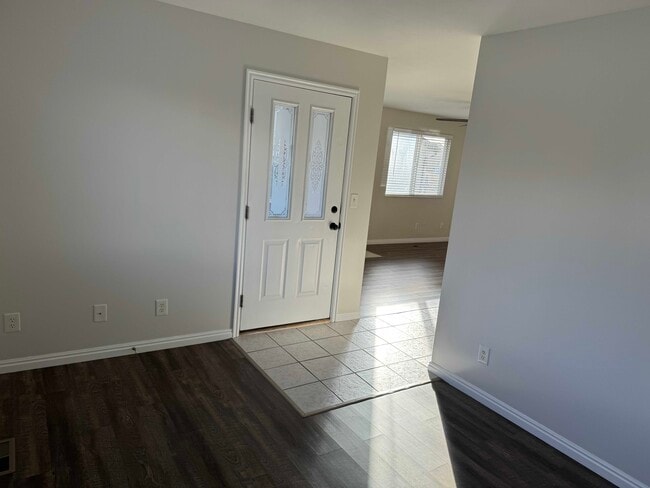 Building Photo - 769 S 1200 W