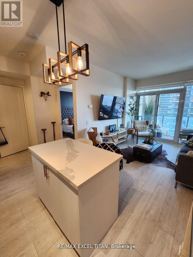 Photo du bâtiment - 9000-9000 Jane St