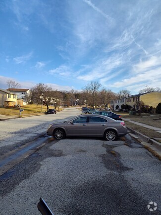 Building Photo - 9135 Throgmorton Rd