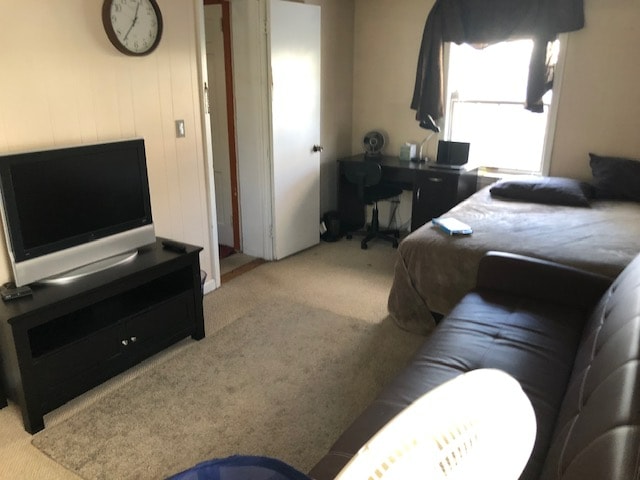 Primary Photo - 9 Glenview Dr