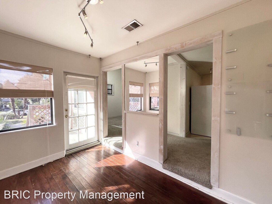 Foto principal - 1 br, 1 bath House - 915 1/2 Maxwell St