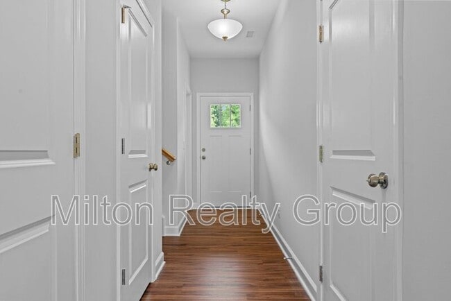 Foto del edificio - 45 Village Edge Dr