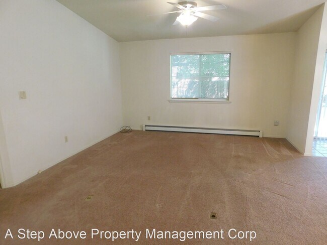 Foto del edificio - 2 br, 2 bath House - 8 Bordeaux Court