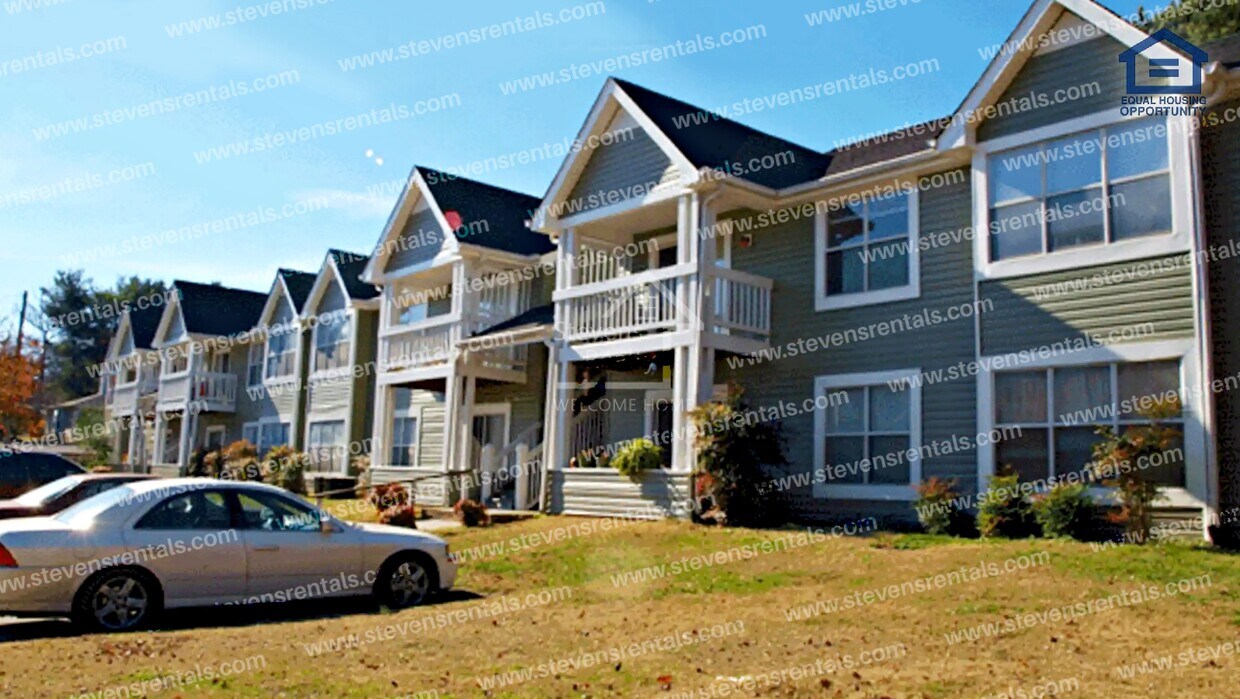 Foto principal - 430 Oriole Dr