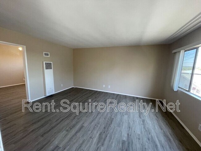 Foto del edificio - 414 N San Gabriel Ave