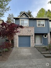 Building Photo - 17592 SW Heatherwood Ln
