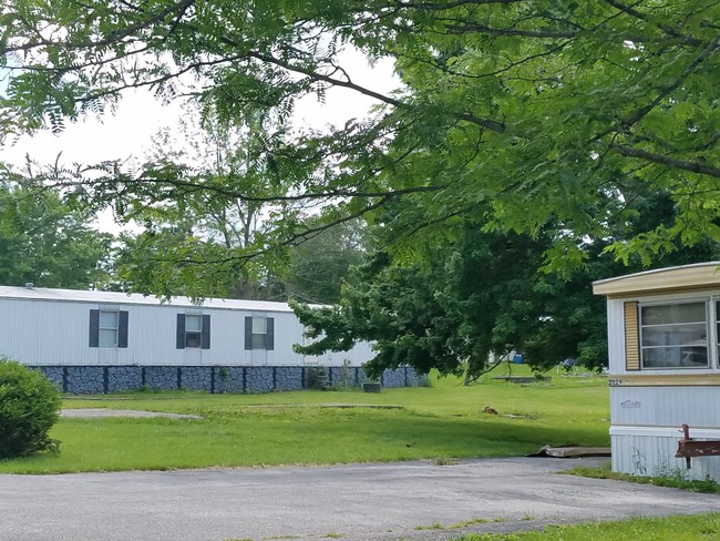 Foto del edificio - Suburban Mobile Home Park