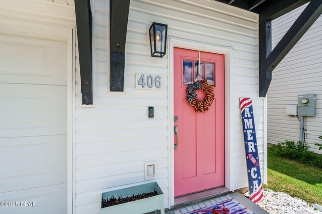 Building Photo - 406 Raven Ln