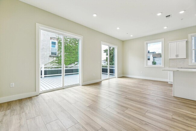 Foto del edificio - 611 Communipaw Ave