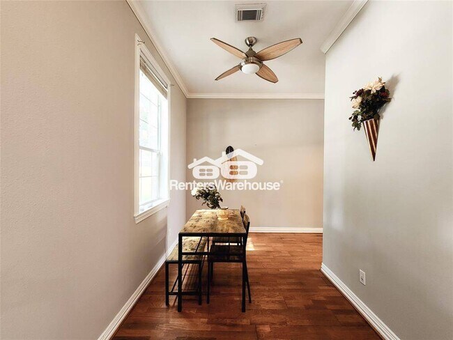 Foto del edificio - 4306 Ennis St