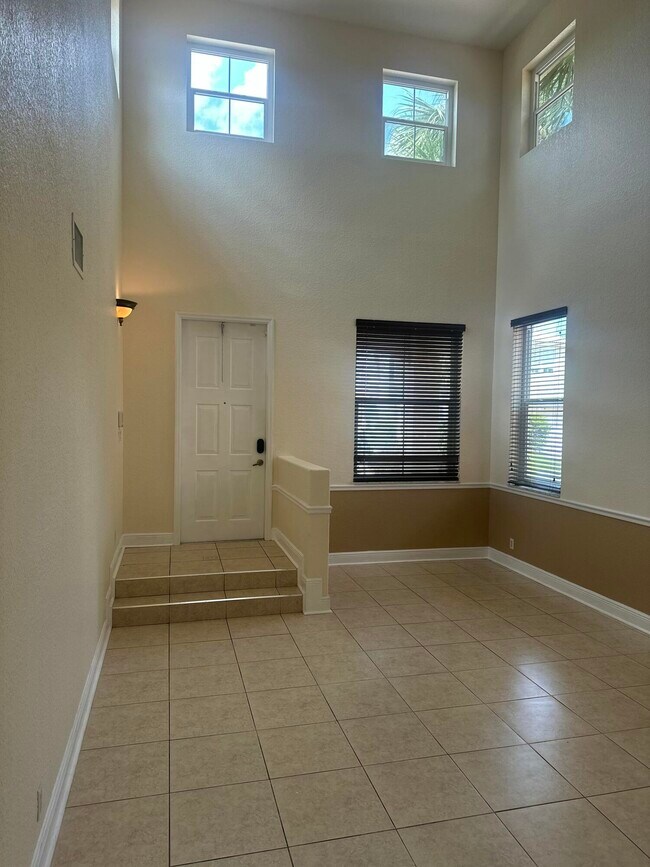 Building Photo - 5058 Massy Dr