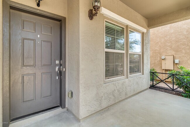 Building Photo - 5420 W Hobby Horse Dr