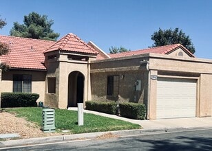 Building Photo - 19042 Cedar Dr