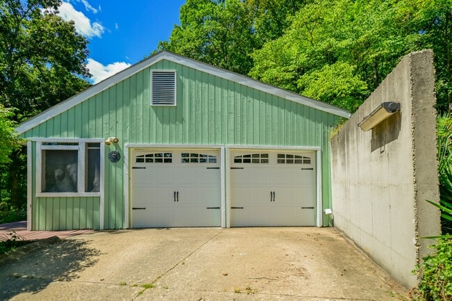 Building Photo - 6605 Jeff Ln