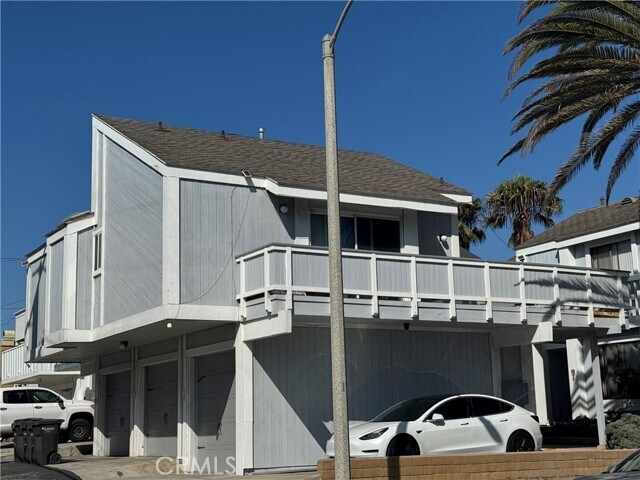 Foto del edificio - 301 18th St