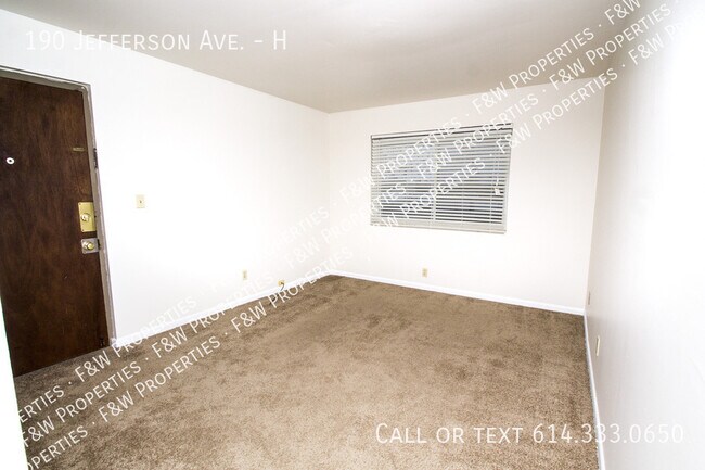 Foto del edificio - 190 Jefferson Ave