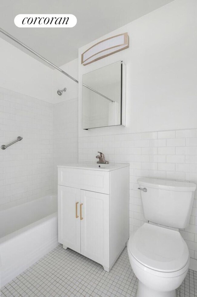 Foto del edificio - 259 W 12th St