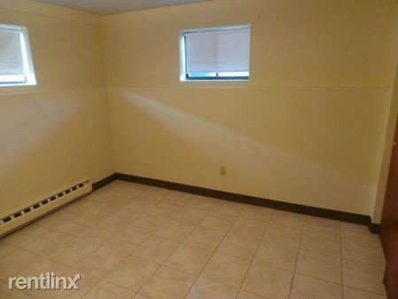 Building Photo - Studio, 1 bath  - 60 Summit St