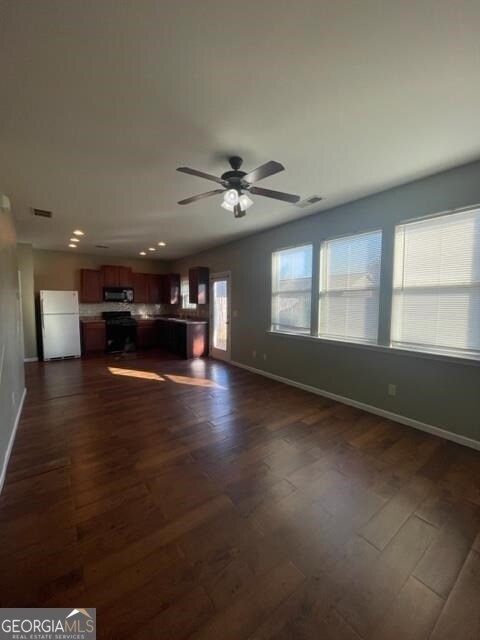 Foto del edificio - 149 High Point Way