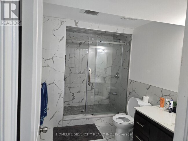 Building Photo - 80 Abitibi Lake Dr