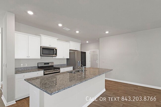 Building Photo - 148 Lagoona Dr