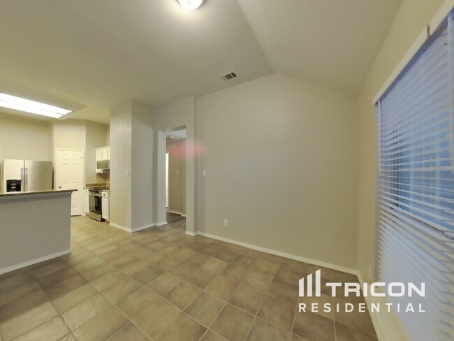 Foto del edificio - 834 San Jacinto Dr