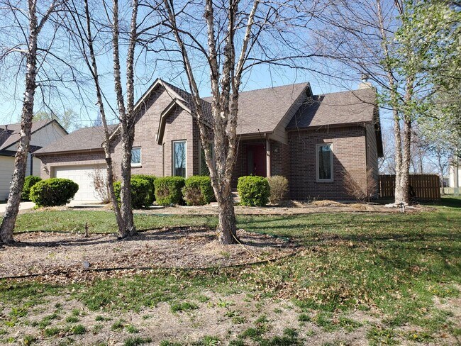 Foto del edificio - Single Family home in Spring valley estate...
