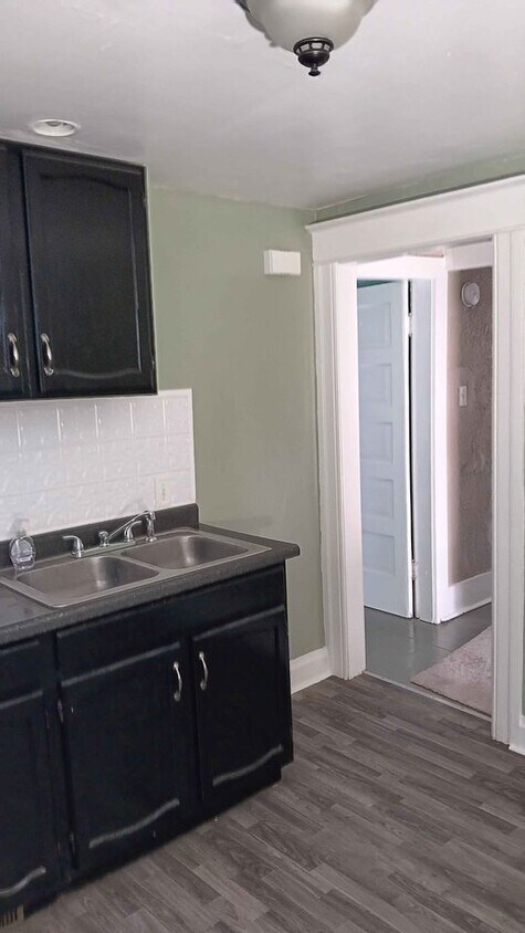 Foto del edificio - 1237 Scott Ave