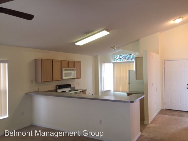 Building Photo - 317 Majesty Dr
