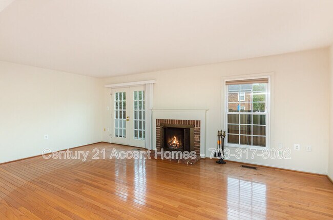 Building Photo - 2514 S Arlington Mill Dr