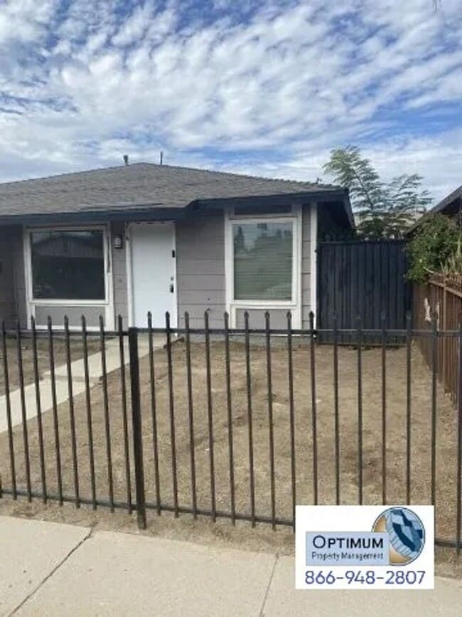 Photo - 630 S Olive Ave Apartment