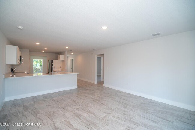 Foto del edificio - 1241 Platt Ave SW